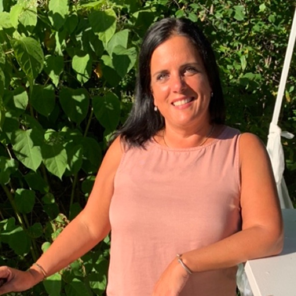 Meet your Posher, Toni